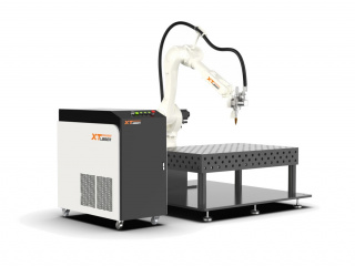 Роботизированные комплексы лазерной сварки металла серии ROBOT XTW